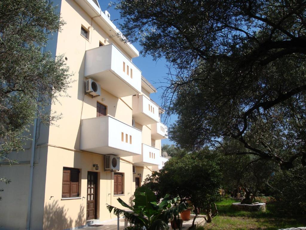 Calamon Apartments Επισκοπή Χανίων Εξωτερικό φωτογραφία